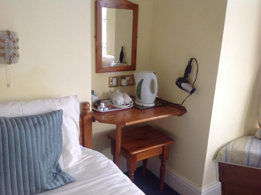Hotel Cubbon House Douglas Zimmer foto